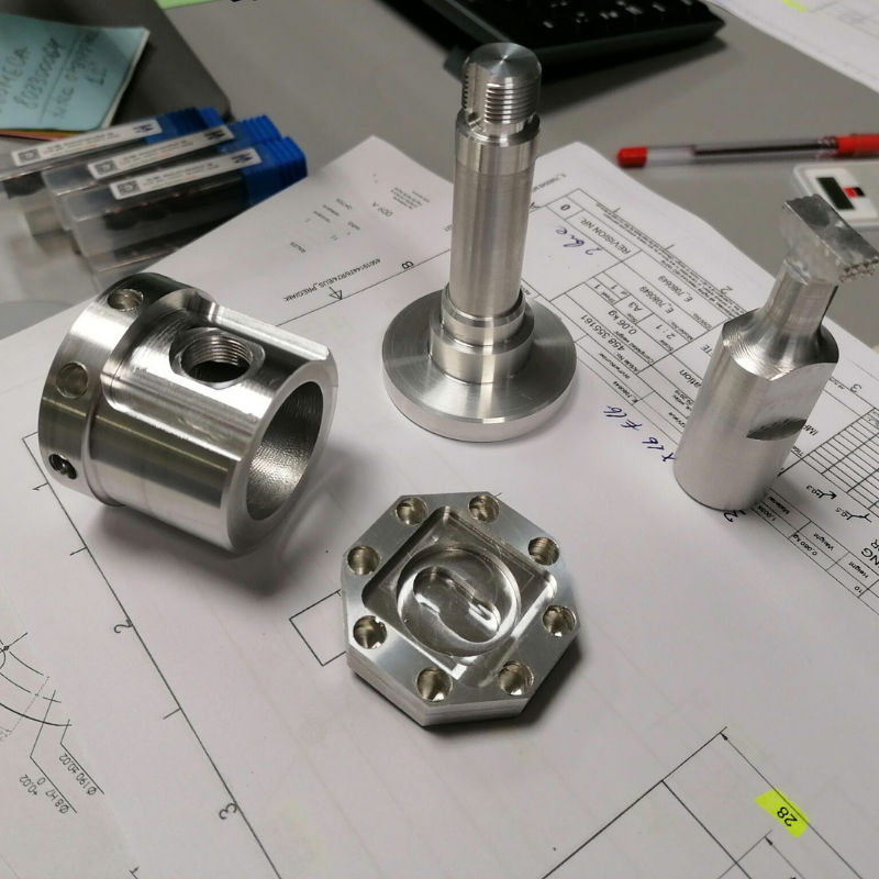 Servicii de prelucrare CNC